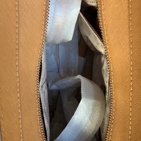Michael Kors Satchel NWOT - Picture 6 of 6